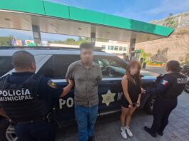 Dos detenidos por desobediencia y resistencia de particulares en Victoria Popular