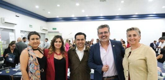 Fortalece Luis Nava alianza con integrantes de la Cámara Nacional de Comercio, Servicios y Turismo por el desarrollo social de Querétaro