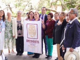 Chepe Guerrero reconoce trayectoria de servidores públicos jubilados