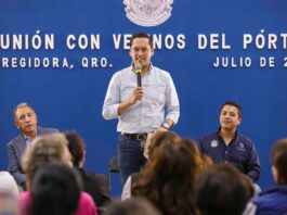 Chepe Guerrero escucha y atiende peticiones de vecinos de El Pórtico y colonias aledañas