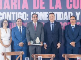 La Secretaría de la Contraloría festeja 35 años de servir a Querétaro