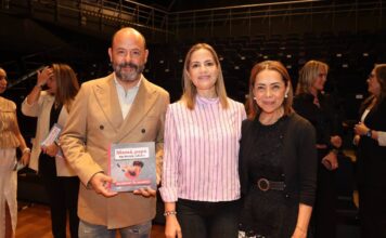 Asiste Car Herrera a conferencia dedicada a la protección tecnológica de Niñas y Niños