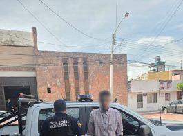Masculino detenido por delitos contra la salud en la colonia Obrera