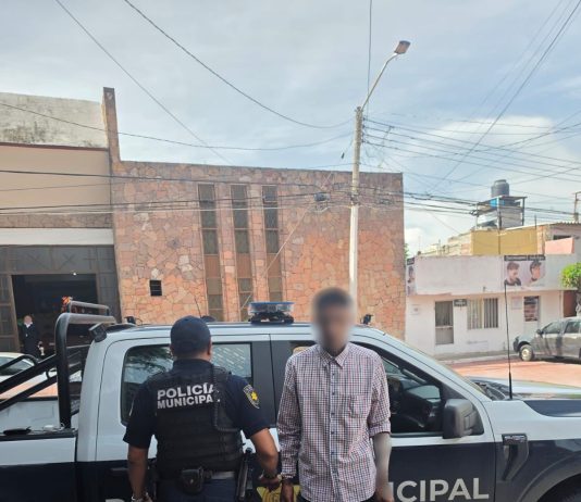 Masculino detenido por delitos contra la salud en la colonia Obrera