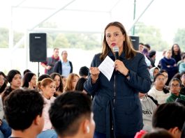 Encabeza Martha Soto XV aniversario de la Universidad Tecnológica de Corregidora