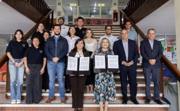 Coordinan UAQ y USEBEQ acciones de capacitación digital para escuelas públicas