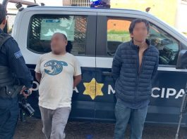 Detenidos dos masculinos tras reñir en la colonia Parque Santiago