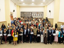 Reconoce Gobernador a las y los profesionistas sanjuanenses por su aportación en la vida política de sus regiones