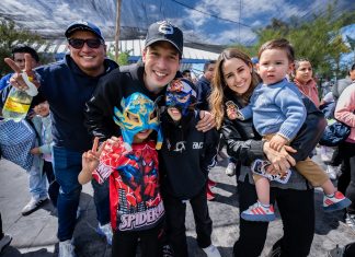 Rodrigo Monsalvo acerca servicios gratuitos y actividades familiares a Paseos del Marqués