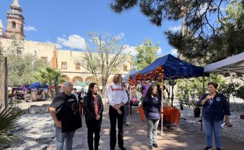 Inaugura López Birlain el Mercadito de Día de Muertos
