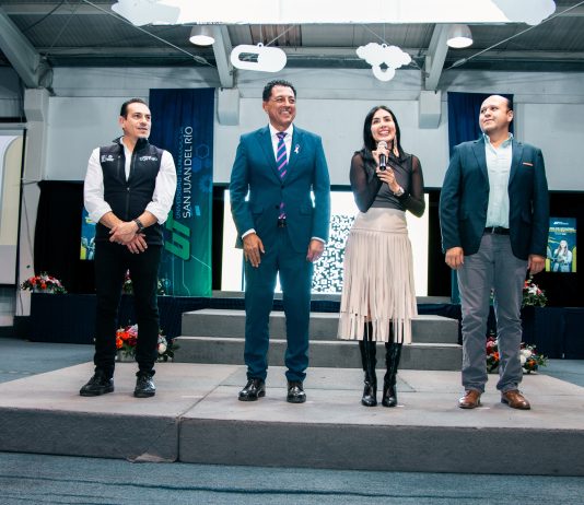 La Universidad Tecnológica de San Juan del Río vincula a estudiantes con empresas en su Feria de Estadías
